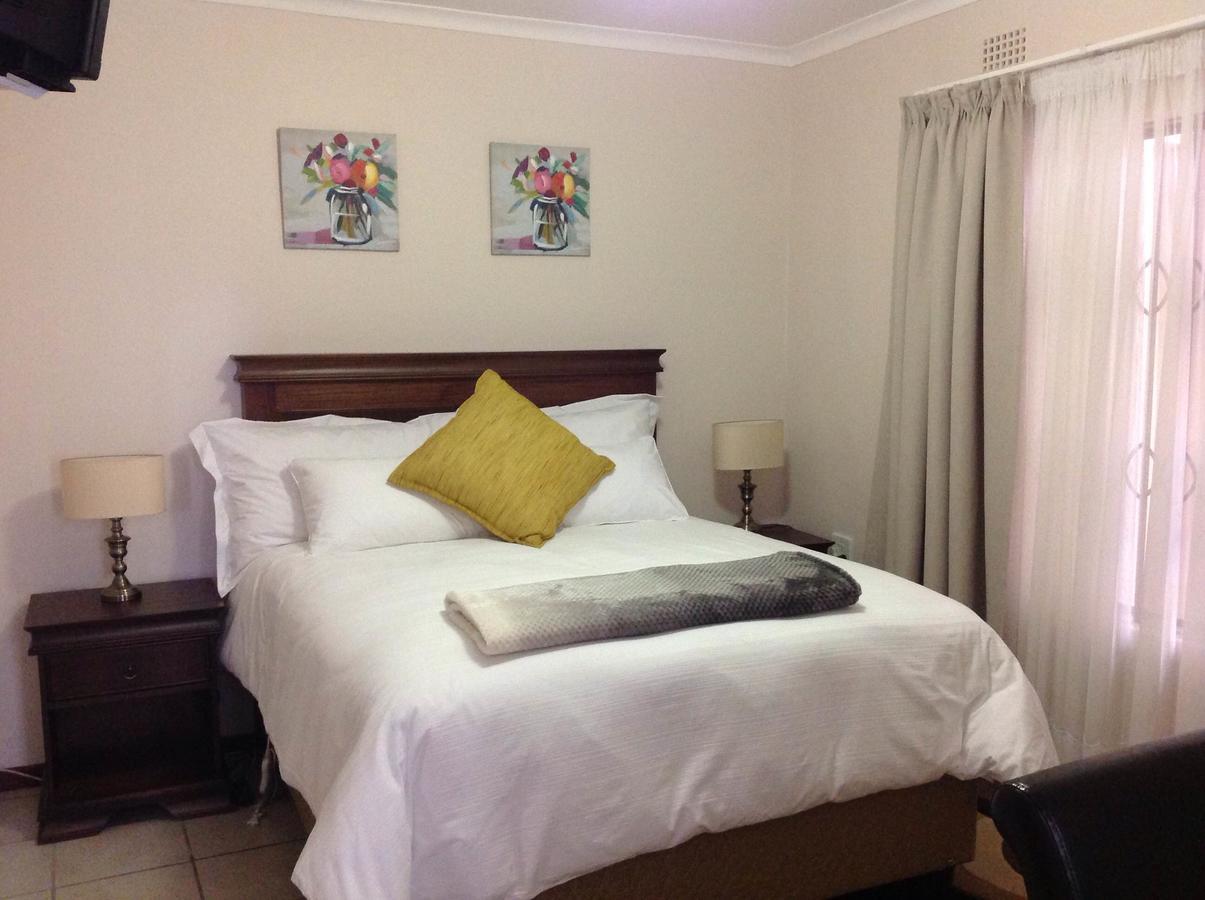 Vinolux Guest House Mthatha Exteriér fotografie